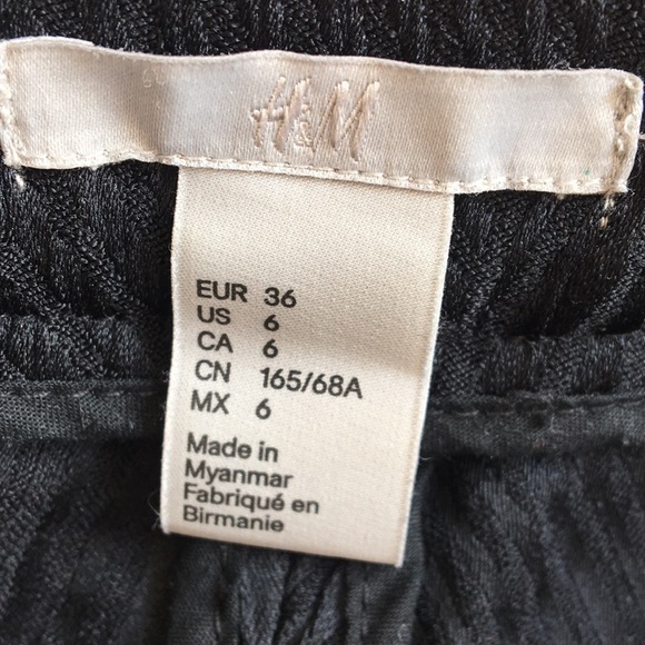 H&M | Textured black cropped dress pants - Picture 5 of 5